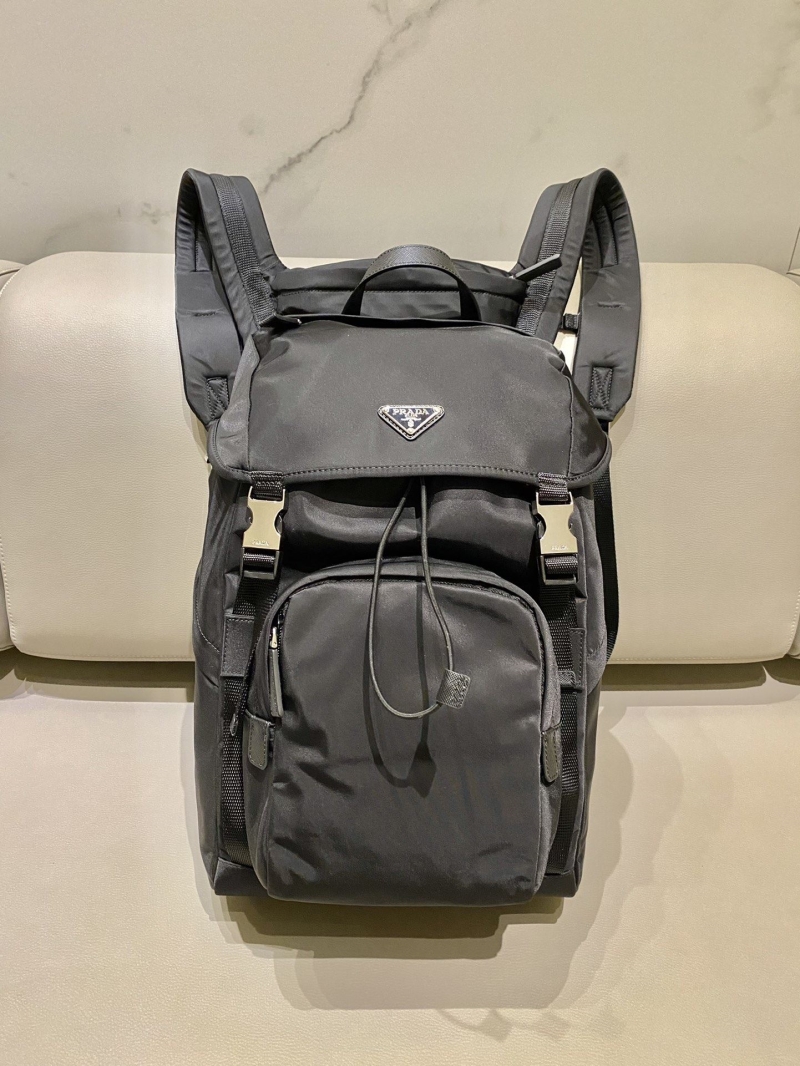 Pra*a backpacks